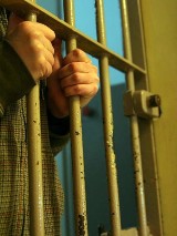 31-latek zgwałcił kobietę w Zabrzu. Był na przepustce z więzienia, gdzie trafił za inny gwałt WIDEO
