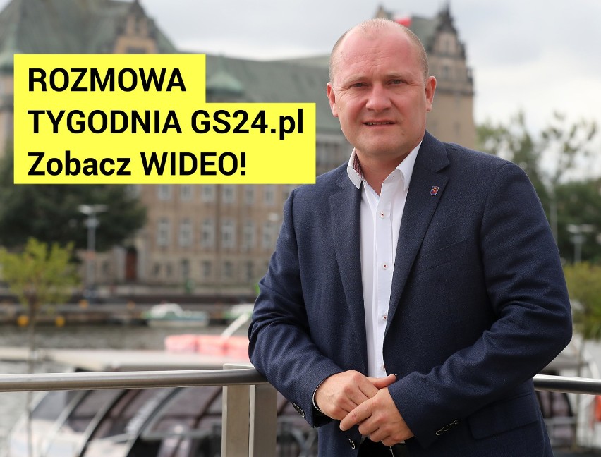Piotr Krzystek o cenach śmieci, ograniczeniu komunikacji miejskiej i nowych inwestycjach - ROZMOWA TYGODNIA GS24.pl.  
