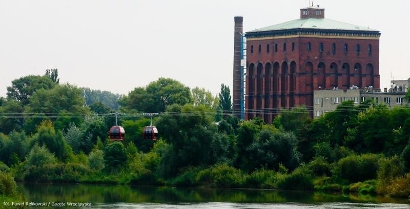 Wrocław: Kolejka linowa ruszyła! Na razie pojedziesz za darmo (ZDJĘCIA, FILM) 