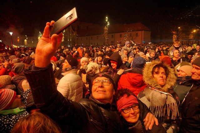 Sylwester 2019/2020: Tak bawiliście się na pl. Litewskim!