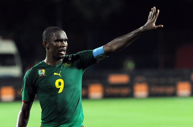 Samuel Eto'o to największa gwiazda reprezentacji Kamerunu. Przyjmując ofertę właściciela Anżi Machaczkała Sulejmana Kerimowa stał się najlepiej zarabiającym piłkarzem na świecie.