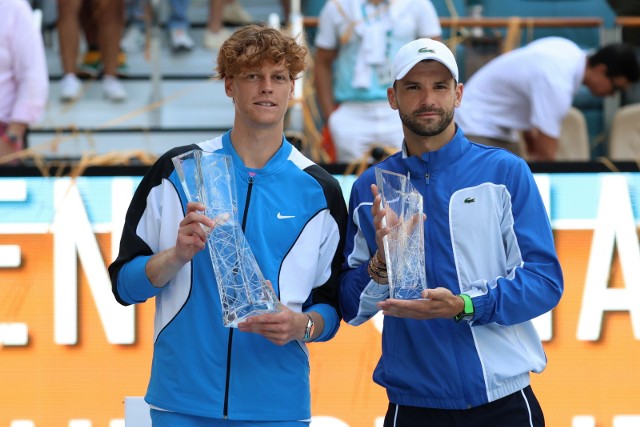 Jannik Sinner (z lewej) i Grigor Dimitrow - zwycięzca i finalista Miami Open 2024