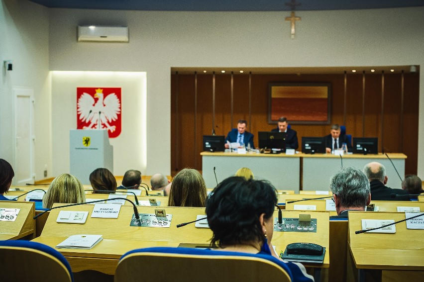 Radni Sejmiku Pomorskiego debatowali nad strategią województwa do 2030 r. Jakie wyzwania czekają Pomorze do 2030 roku?