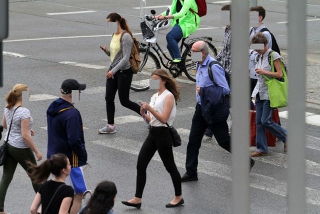 Policjanci z Inowrocławia ustalają teraz, z jakich przyczyn doszło do zdarzenia i kto je spowodował