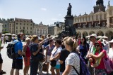Kraków. Zagraniczni turyści zostawiają u nas miliony złotych. Sprawdź, którzy wydają najwięcej [GALERIA]