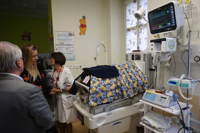 Doposażenie oddziałów Szpitala Świętej Rodziny nie byłoby możliwe gdyby nie wsparcie poznańskiej fundacji Siepomaga.pl, która przekazała placówce pół miliona złotych.