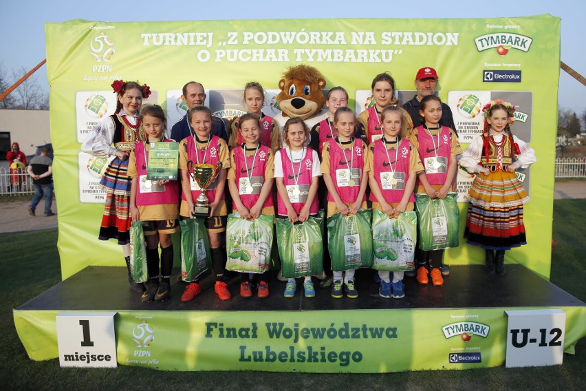 Znamy zwycięzców w województwie lubelskim w turnieju piłkarskim „Z Podwórka na Stadion o Puchar Tymbarku”