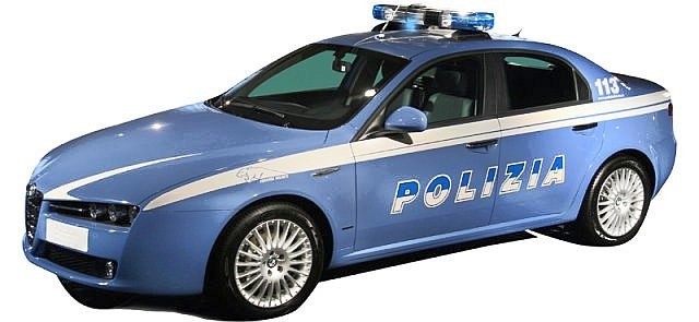 Alfa romeo 159 jeździ we włoskiej policji