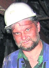 Nowy pomysł dla górników: lekki, mały, gotowy natychmiast do użycia aparat ucieczkowy