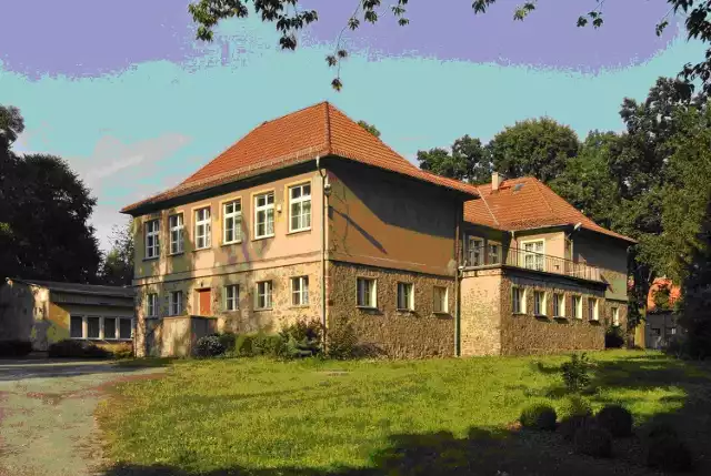Szkoła podstawowa w Skałągach