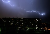 Uwaga, do Bydgoszczy nadciąga burza - możliwe obfite opady deszczu, a nawet gradu i gwałtowne porywy wiatru [ostrzeżenie IMGW]