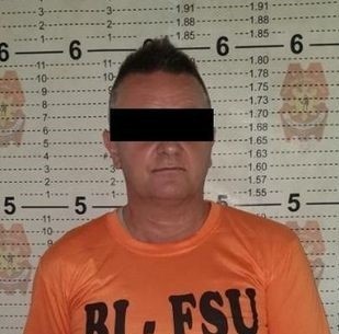 Pedofil z Wrocławia zatrzymany na Filipinach. Prowadził dom dziecka!