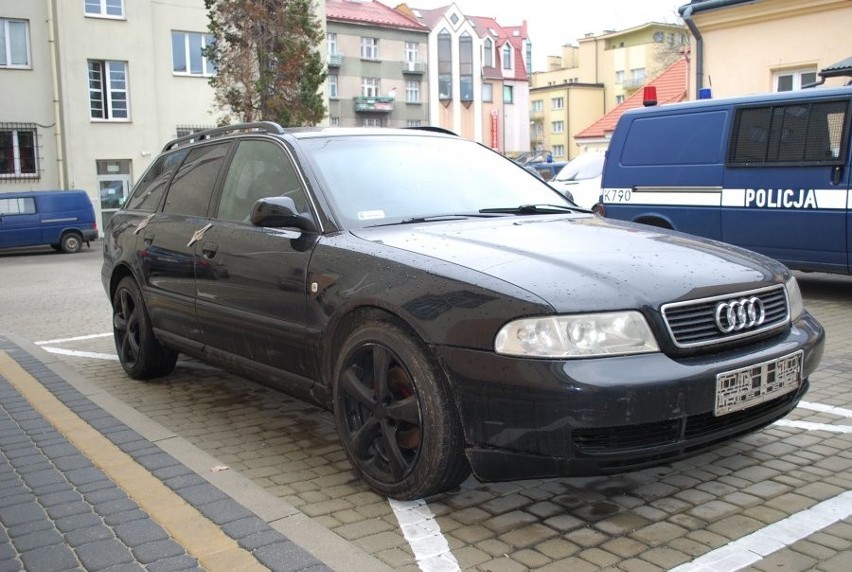 Ihor poruszał się czarnym audi A4 B5 kombi.