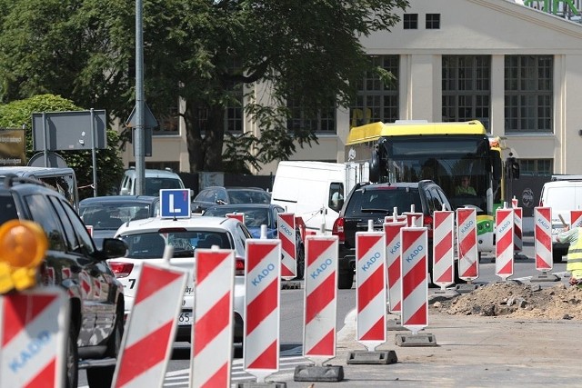 Potrącenie rowerzysty w Zielonej Górze - sprawca uciekł.