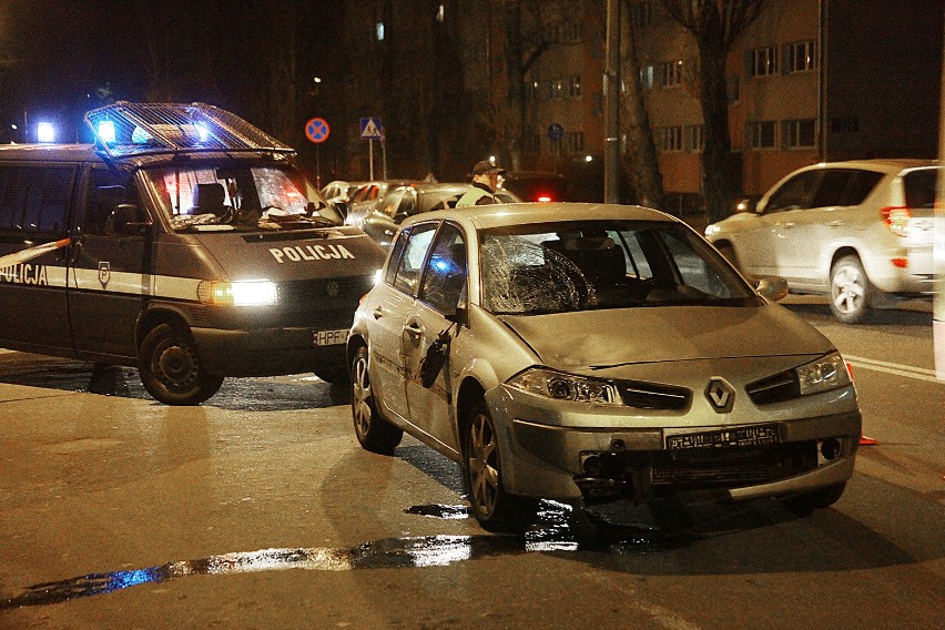 Śmiertelny wypadek na Traktorowej. Zabił pieszego na Teofilowie. Jest chory i leży w szpitalu [FOTO]