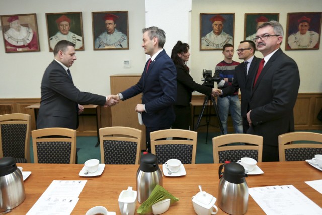 Posiedzenie Kolegium Samorządowo-Akademickiego w nPosiedzenie Kolegium Samorządowo-Akademickiego w nowej kadencji na rok 2014-2018.