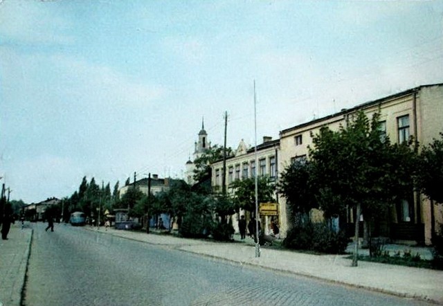 Ulica Krakowska w Białobrzegach w 1964 roku.
