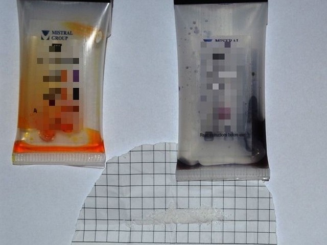 Tester wykazał, że substancja odnaleziona w aucie to amfetamina