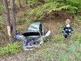 Powiat starogardzki. Kierowca samochodem osobowym wypadł z jezdni. Jedna osoba poszkodowana. 14.05.2022 r.