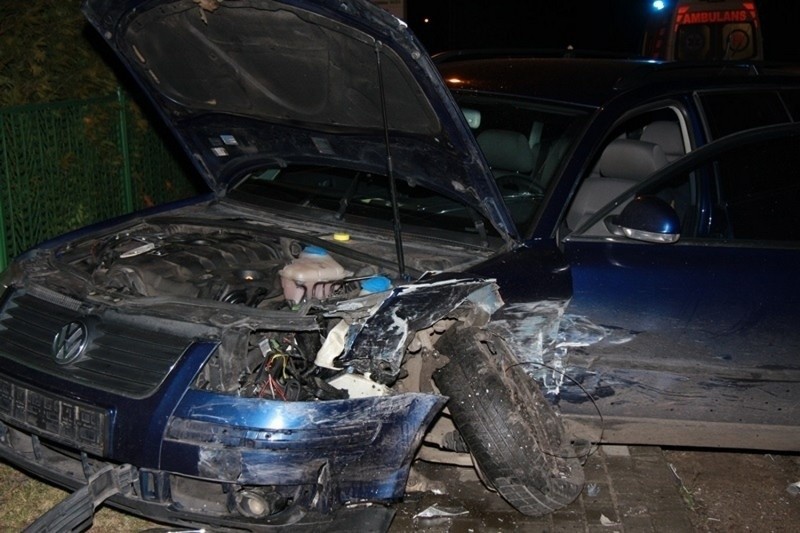 Wypadek pod Sycowem. Zginął kierowca volkswagena (ZDJĘCIA)