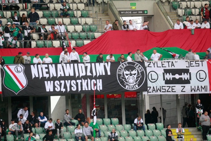 Kibice na meczu Legia Warszawa - Cracovia. Znajdź się na zdjęciach! [Dużo zdjęć]