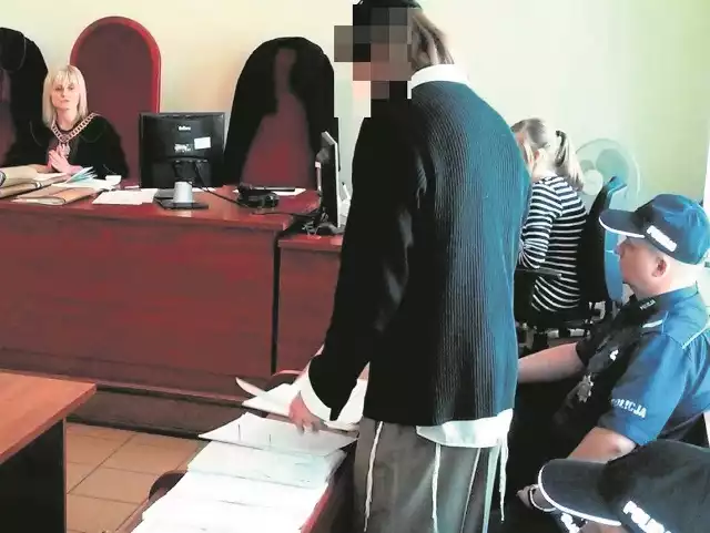 Michałowi D. grozi kolejny rok więzienia za znieważanie strażników więziennych. Sam twierdzi, że padł ofiarą rasizmu