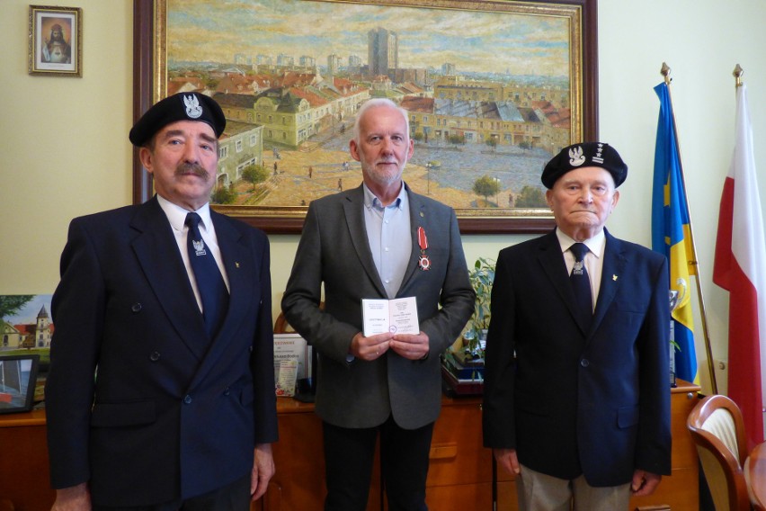Prezydent Tarnobrzega doceniony przez Związek Żołnierzy Wojska Polskiego. Co takiego zrobił?