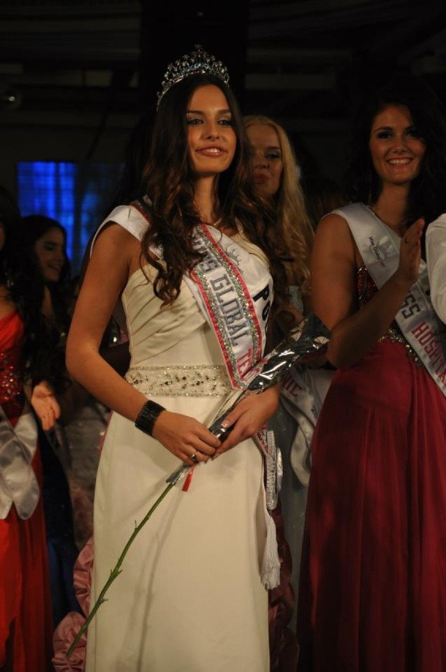 Weronika Szmajdzińska zajęła pierwsze miejsce w konkursie Miss ...