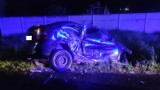 Pijani kierowcy w powiecie wieruszowskim. Jeden uderzył w zaparkowane samochody, drugi spowodował wypadek