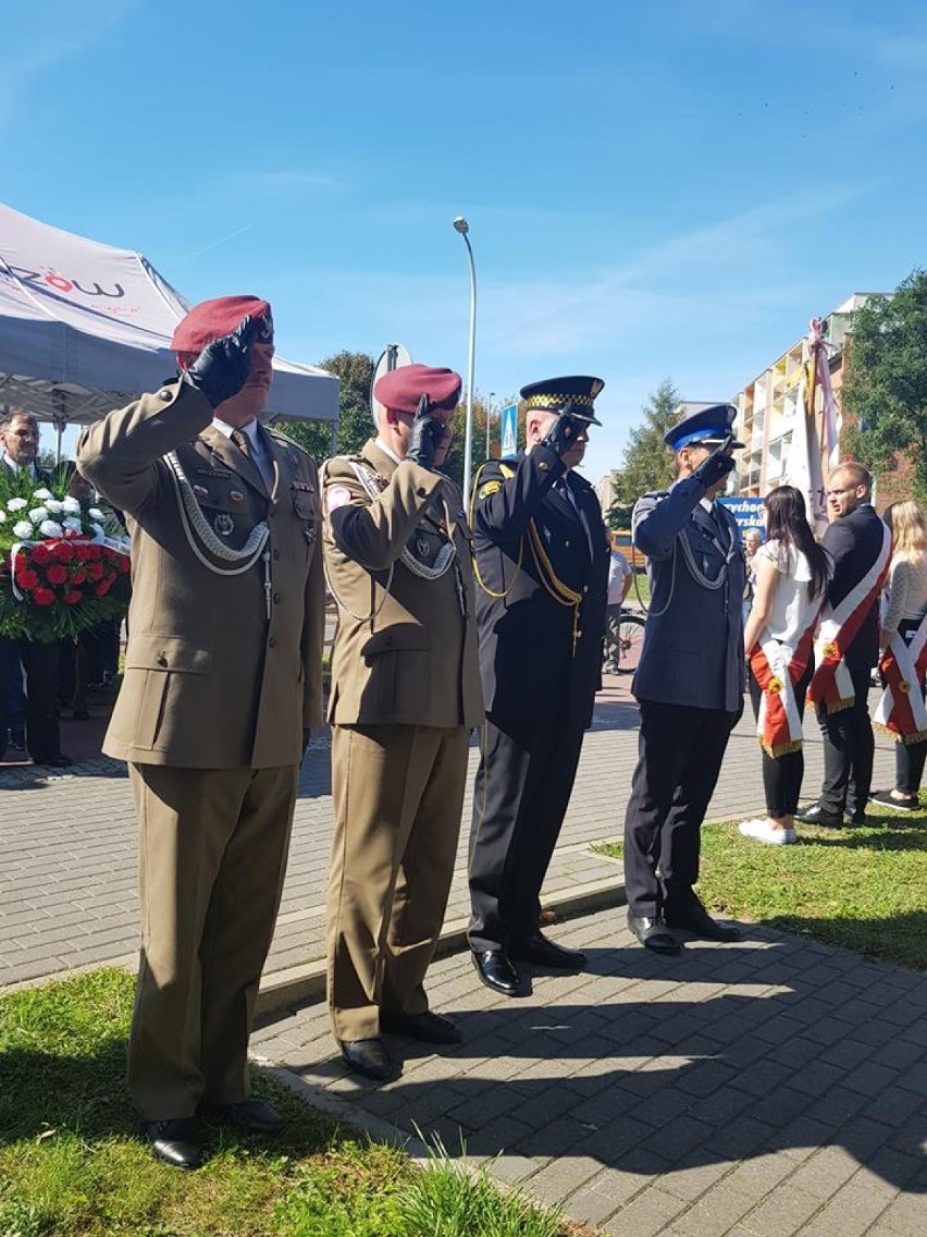 79. rocznica agresji ZSRR na Polskę i Światowy Dzień Sybiraka w Tomaszowie [zdjęcia]