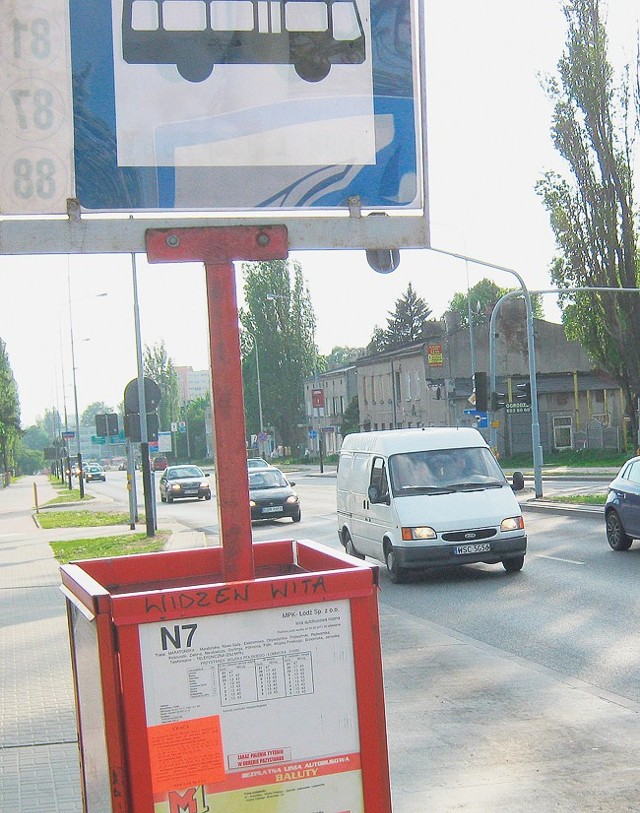 Mieszkańcy Brzezin chcą autobusów MPK.
