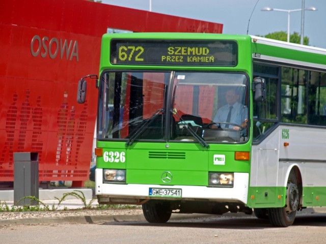 Autobus 672 z Szemuda do Osowej