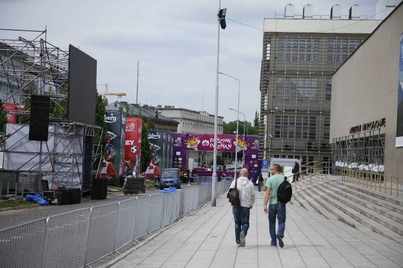 Poznań: Strefa Kibica na Euro 2012 prawie gotowa [ZDJĘCIA]