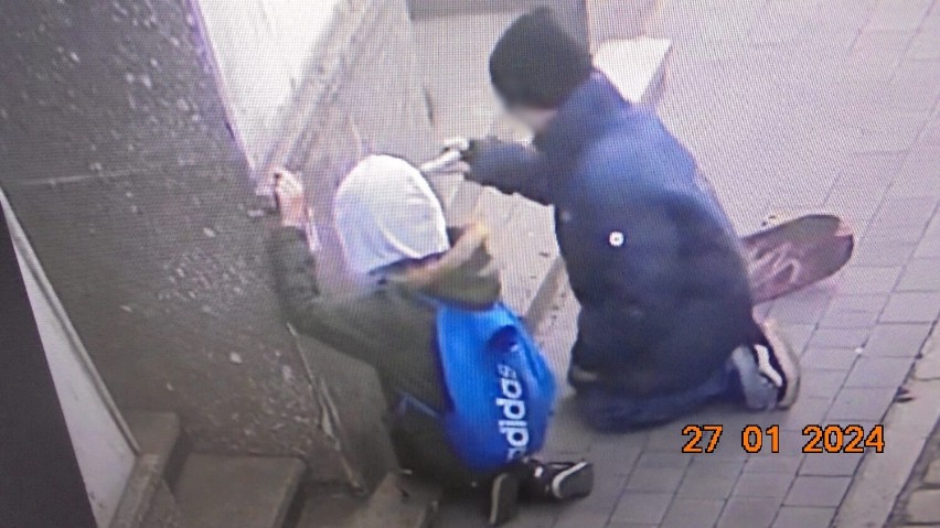 Nieletni wandale uchwyceni kamerą śremskiej straży miejskiej...