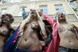 FEMEN, czyli protest pełną... piersią. Tym razem w obronie wolności demonstracji