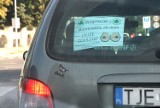 Kierowca tego auta w Kielcach... ma duże zderzaki. Jak Wam się podobają?