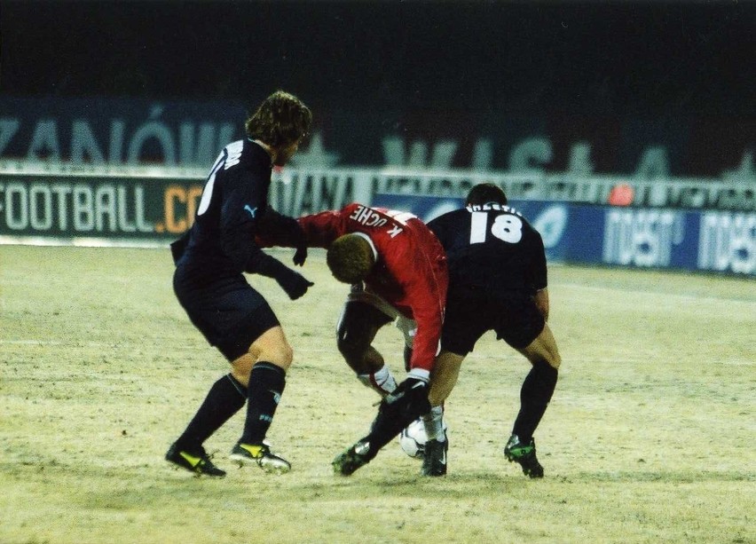 Wisła Kraków - Lazio Rzym. Pamiętne wydarzenie na stadionie przy Reymonta z 2003 roku [ZDJĘCIA ARCHIWALNE]