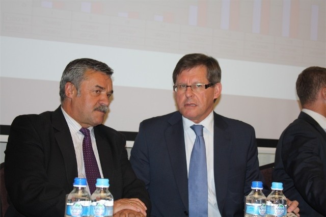 Minister Adam Giersz (z prawej) i starosta Andrzej Gąsienica Makowski