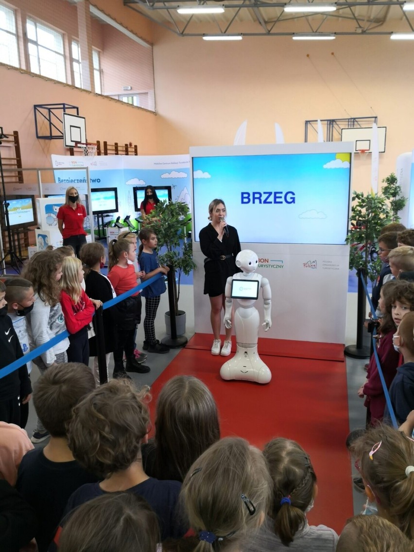 Turystyczna szkoła – Mobilne Centrum Edukacji.