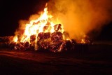 Czesławice: Ponad 6 godzin walczyli z ogniem