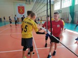 Młodzi zawodnicy i zawodniczki MKS Kraśnik na rozgrywkach minisiatkówki o Puchar Kinder+Sport (ZDJĘCIA)