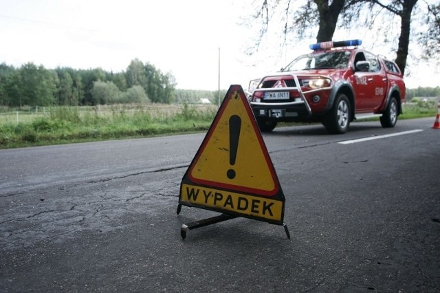 W Czempiniu zderzyły się trzy samochody osobowe. W wyniku wypadku poszkodowane zostały cztery osoby