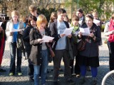Flashmob 5 minut dla książki na pl. Litewskim (WIDEO)