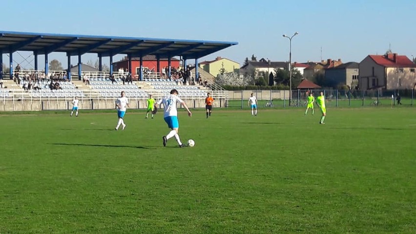 MKS Myszków - Polonia Poraj 1:0. Myszkowianie lepsi w derby powiatu myszkowskiego [ZDJĘCIA]