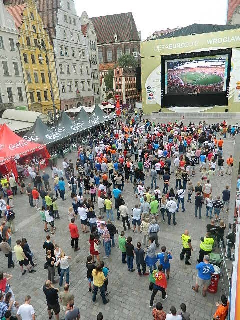 Sobota we wrocławskiej strefie kibica (ZDJĘCIA)