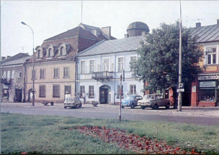 Lata 1980-1983 , Jędrzejów, rynek.