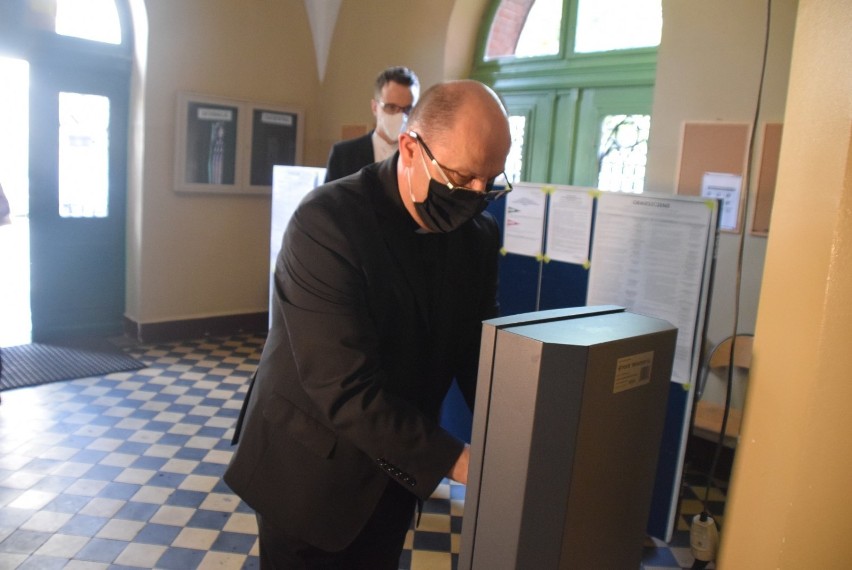 Wybory 2020 Gniezno: głosowanie prymasa Polaka