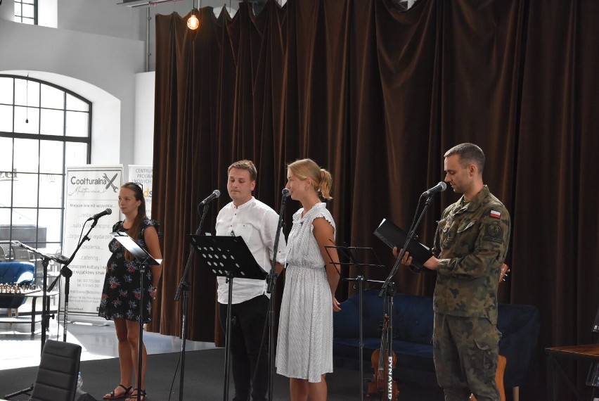 Wałbrzych: W dniu wybuchu powstania śpiewali pieśni patriotyczne