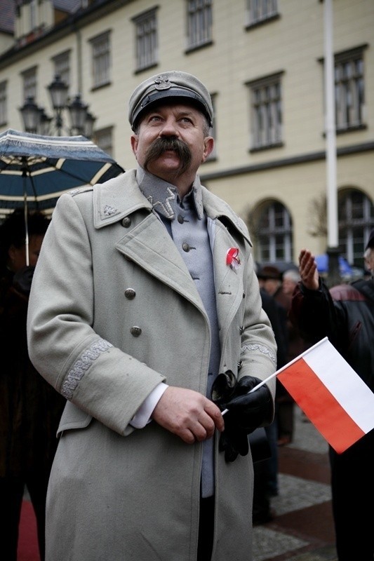 Radosna Parada Niepodległości przeszła ulicami Wrocławia 