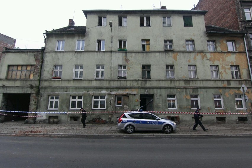 Nocny wybuch gazu na Kurkowej: 1 osoba ranna, 21 ewakuowanych (ZDJĘCIA)